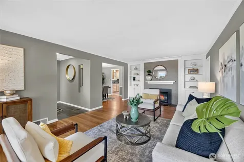 6046 50th Avenue SW Seattle WA 98136