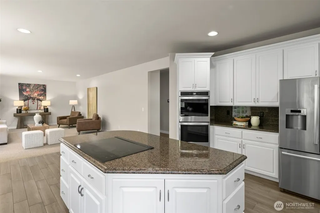 2021 Broadhurst Place Wenatchee WA 98801