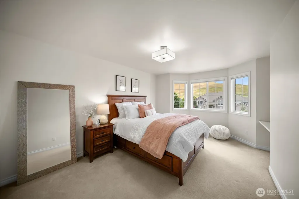 2021 Broadhurst Place Wenatchee WA 98801