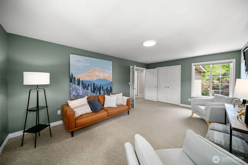 2021 Broadhurst Place Wenatchee WA 98801