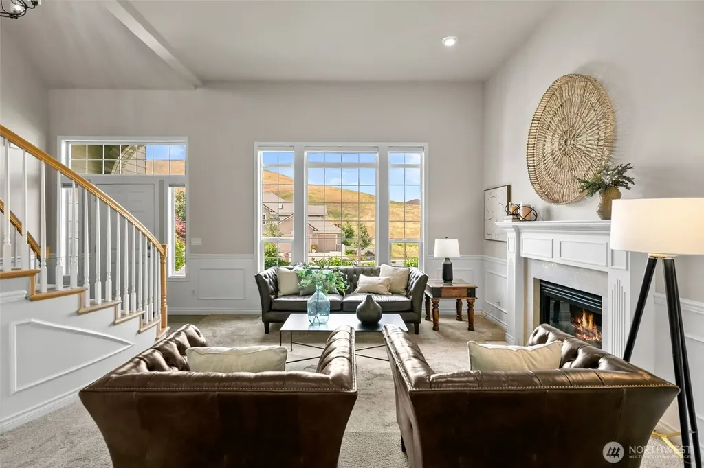 2021 Broadhurst Place Wenatchee WA 98801
