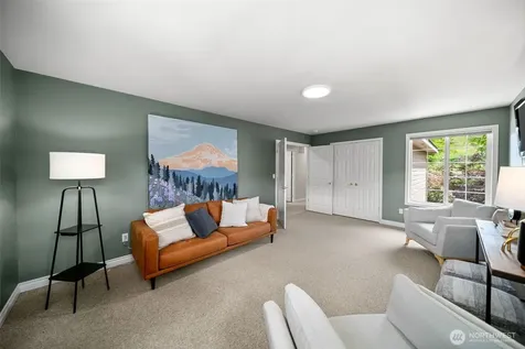 2021 Broadhurst Place Wenatchee WA 98801