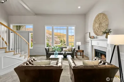 2021 Broadhurst Place Wenatchee WA 98801