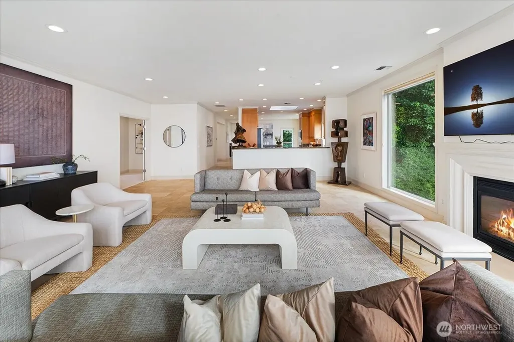 1338 Alki Avenue SW Seattle WA 98116