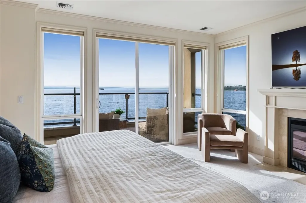 1338 Alki Avenue SW Seattle WA 98116