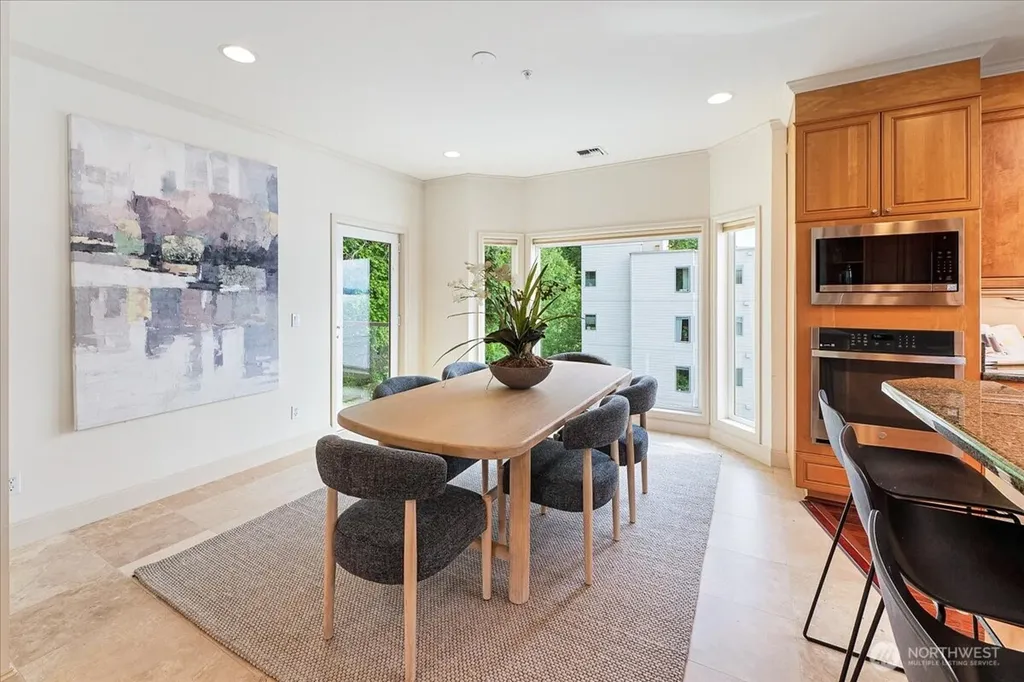 1338 Alki Avenue SW Seattle WA 98116