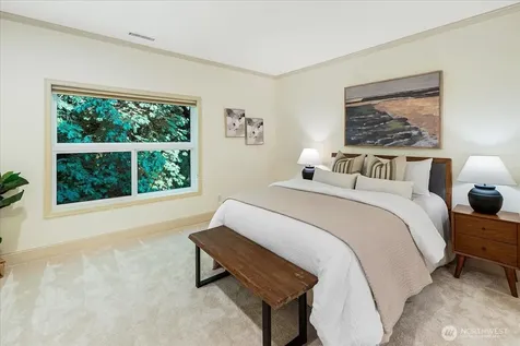 1338 Alki Avenue SW Seattle WA 98116