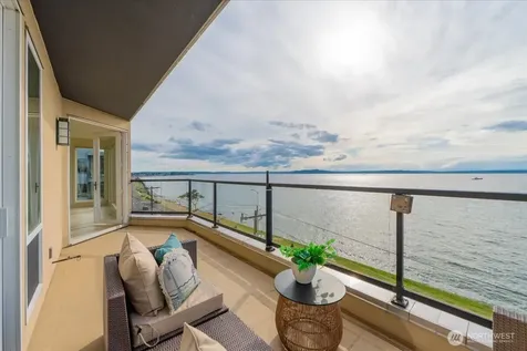 1338 Alki Avenue SW Seattle WA 98116