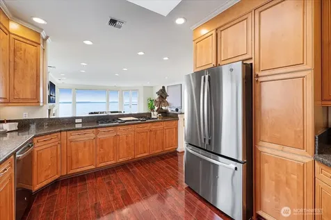 1338 Alki Avenue SW Seattle WA 98116