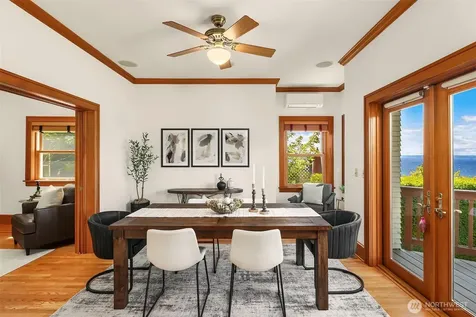 1411 10th Avenue W Seattle WA 98119