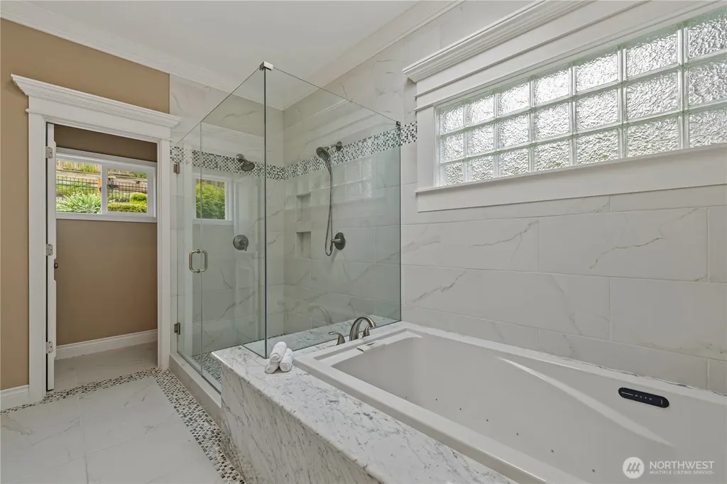 413 174th Place NE Bellevue WA 98008