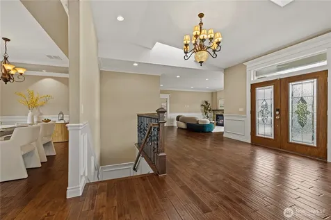 413 174th Place NE Bellevue WA 98008