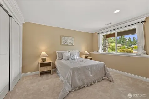 413 174th Place NE Bellevue WA 98008