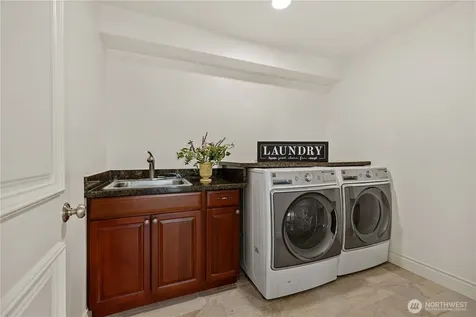 413 174th Place NE Bellevue WA 98008