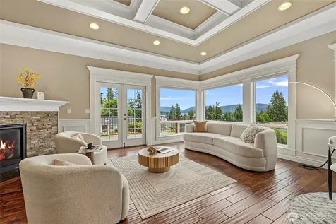 413 174th Place NE Bellevue WA 98008