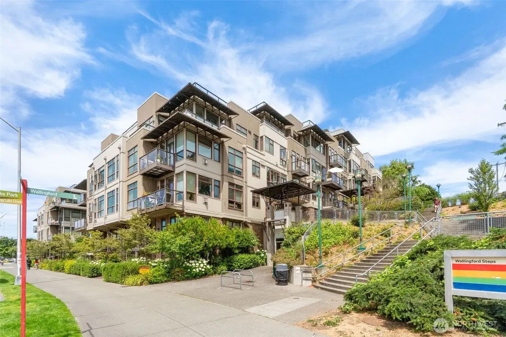 1700 N Northlake Way Seattle WA 98103