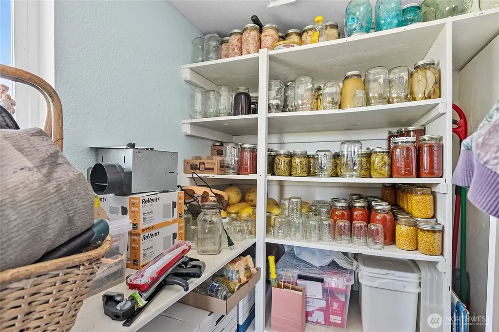 2654 Halverstick Road Lynden WA 98264