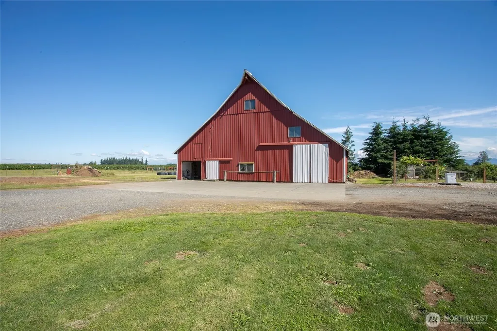 2654 Halverstick Road Lynden WA 98264