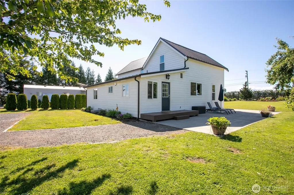 2654 Halverstick Road Lynden WA 98264