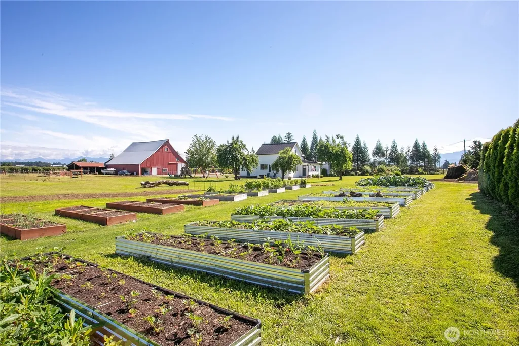 2654 Halverstick Road Lynden WA 98264