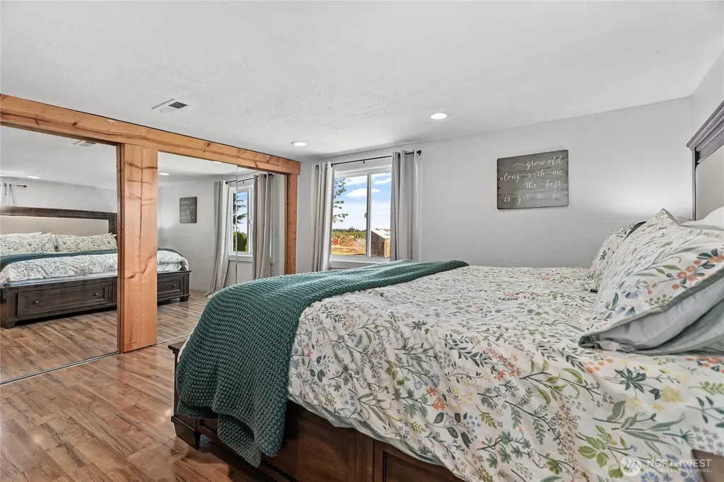 2654 Halverstick Road Lynden WA 98264