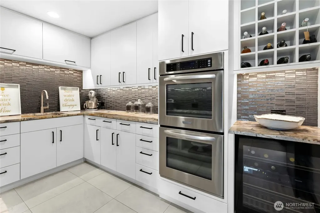 70 Cascade Key Bellevue WA 98006