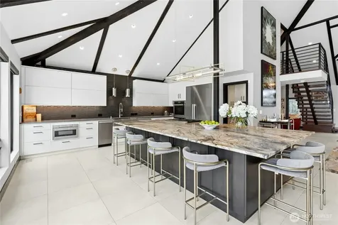 70 Cascade Key Bellevue WA 98006