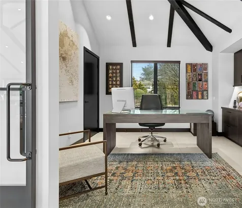 70 Cascade Key Bellevue WA 98006