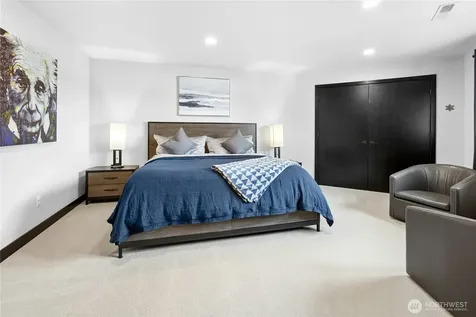 70 Cascade Key Bellevue WA 98006