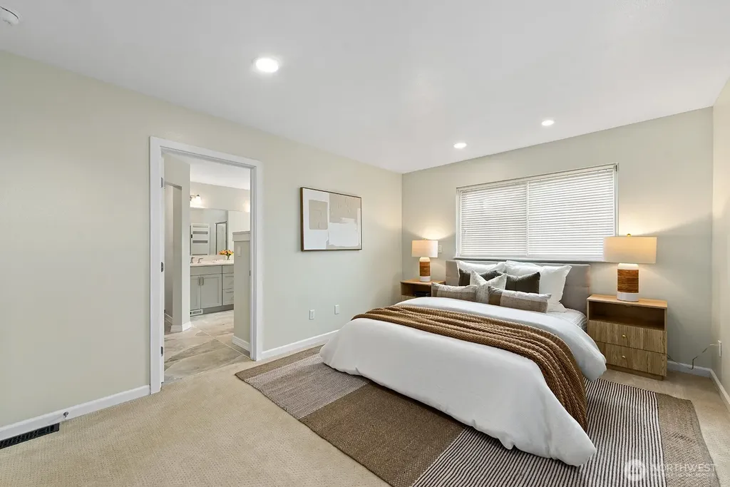 1706 NE 27th Place Renton WA 98056
