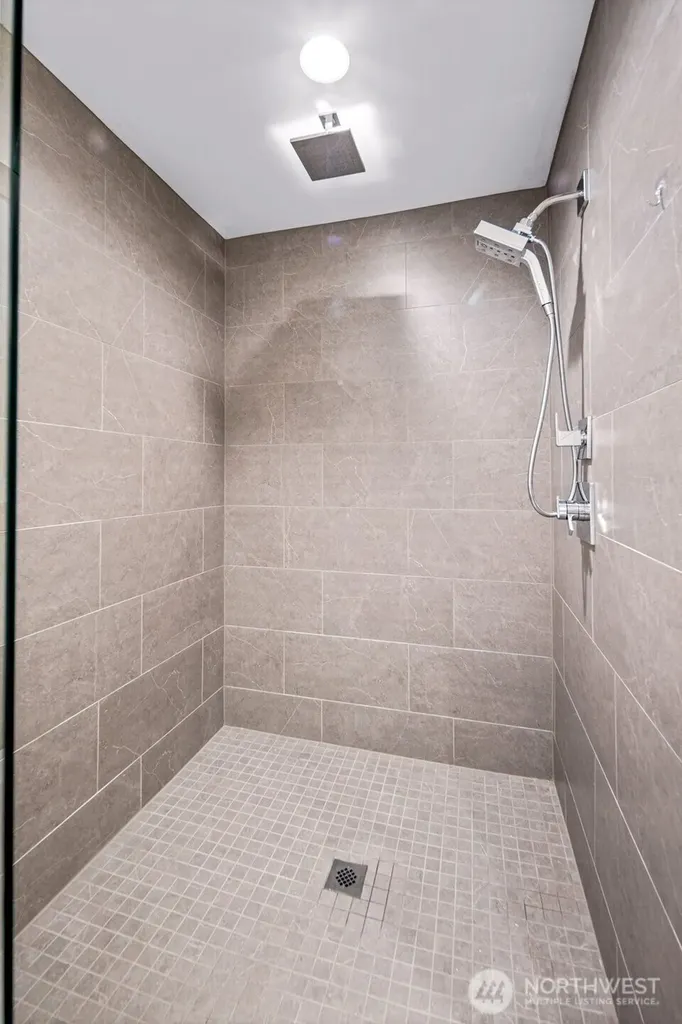 11223 NE 13th Lane Bellevue WA 98004