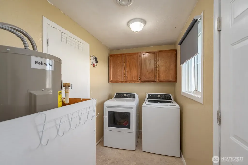 4325 Sun Drive NE Moses Lake WA 98837