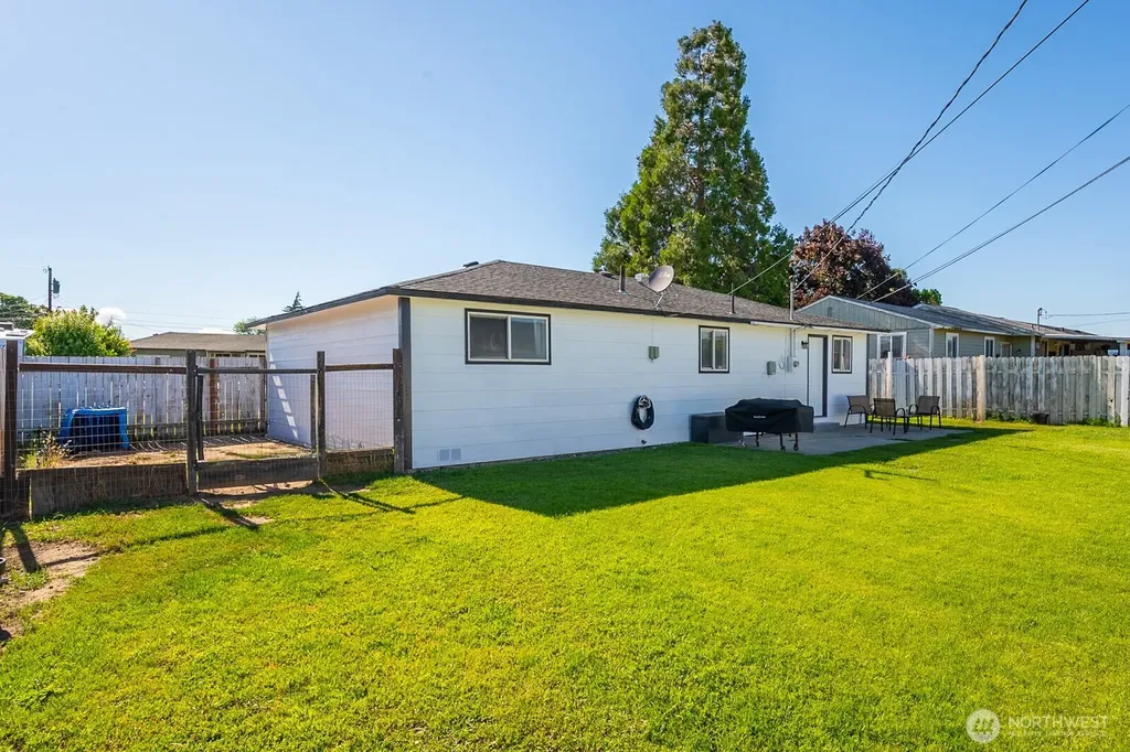4325 Sun Drive NE Moses Lake WA 98837