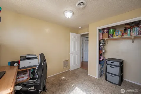 4325 Sun Drive NE Moses Lake WA 98837
