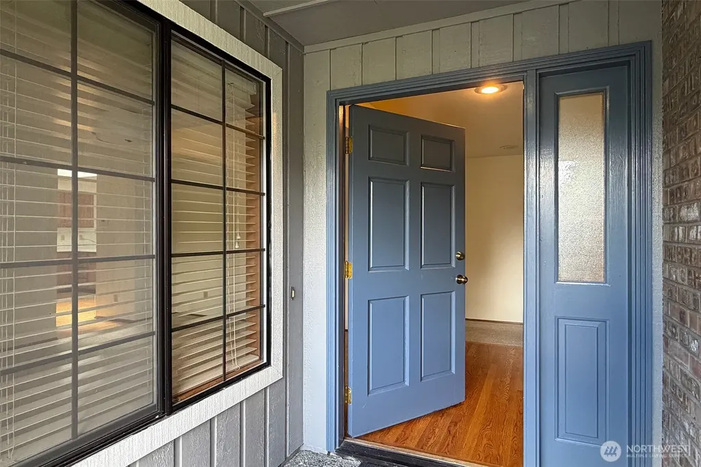 6335 114th Avenue SE Bellevue WA 98006