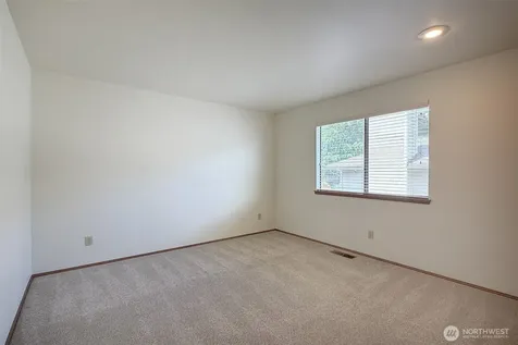 6335 114th Avenue SE Bellevue WA 98006