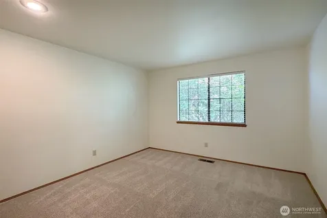 6335 114th Avenue SE Bellevue WA 98006