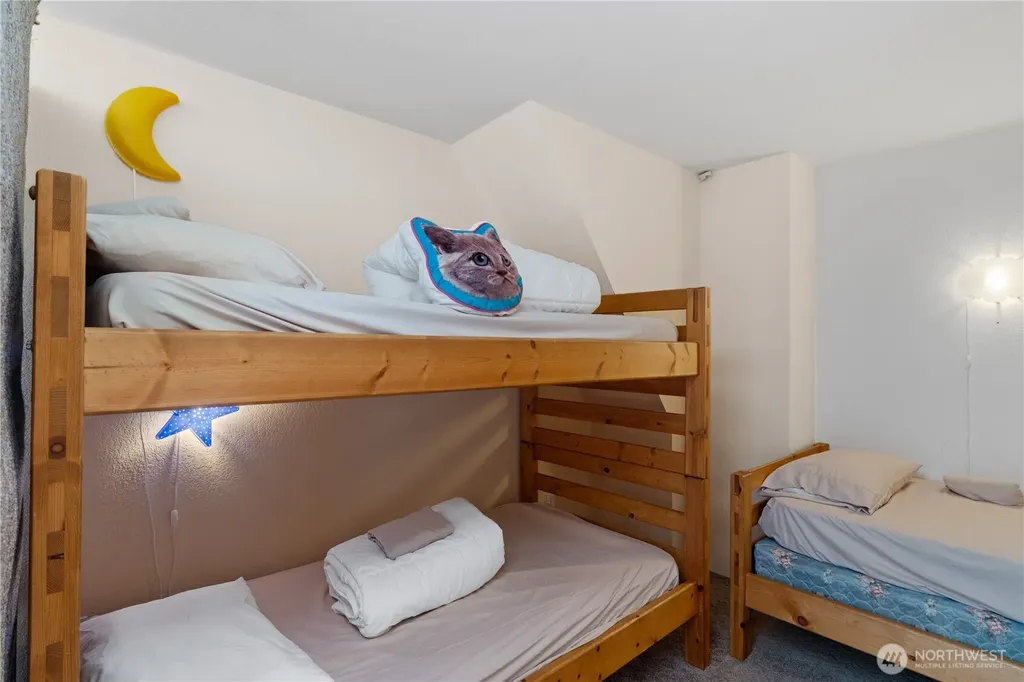 21 Mccullough Road Copalis Beach WA 98535