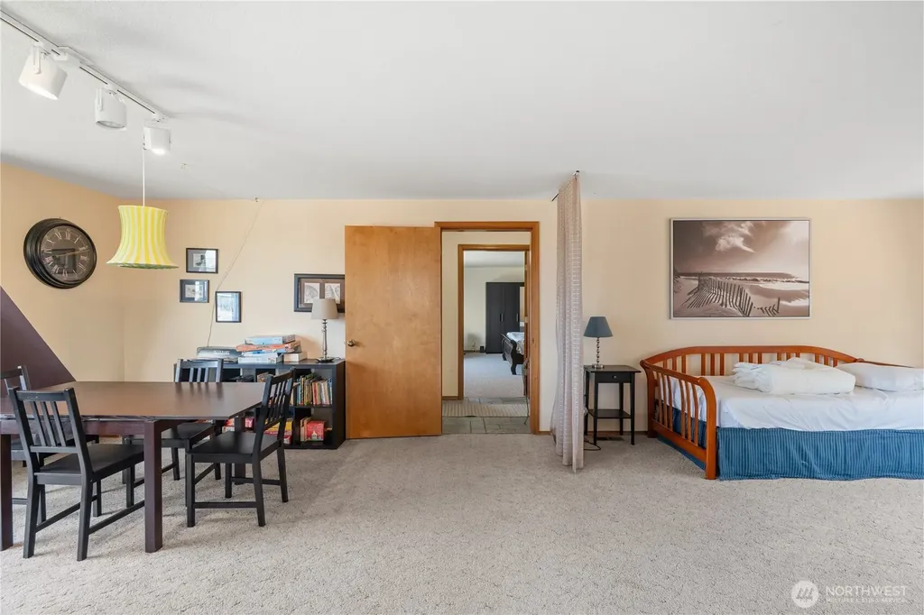 21 Mccullough Road Copalis Beach WA 98535