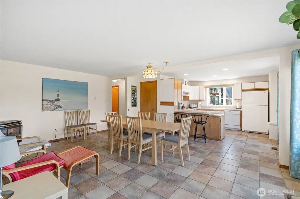 21 Mccullough Road Copalis Beach WA 98535