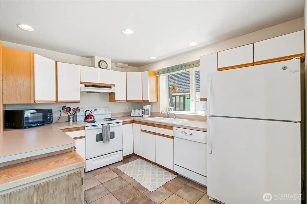 21 Mccullough Road Copalis Beach WA 98535