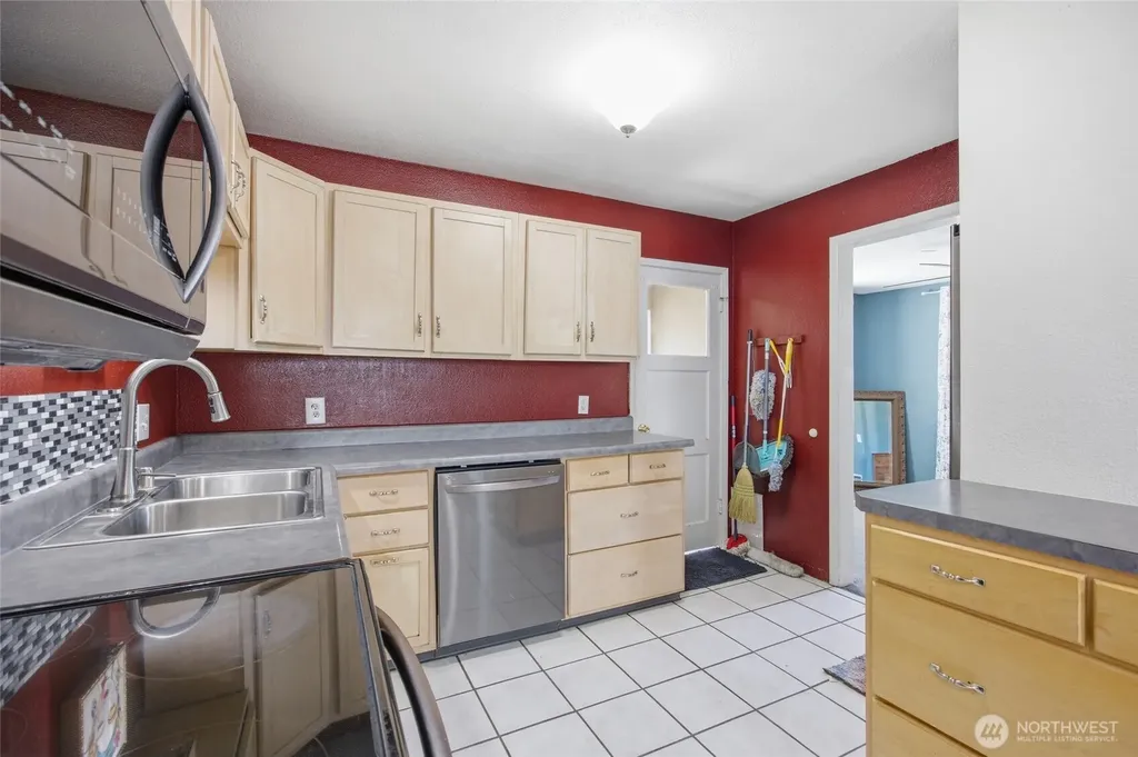 346 7th Ave SW Ephrata WA 98823