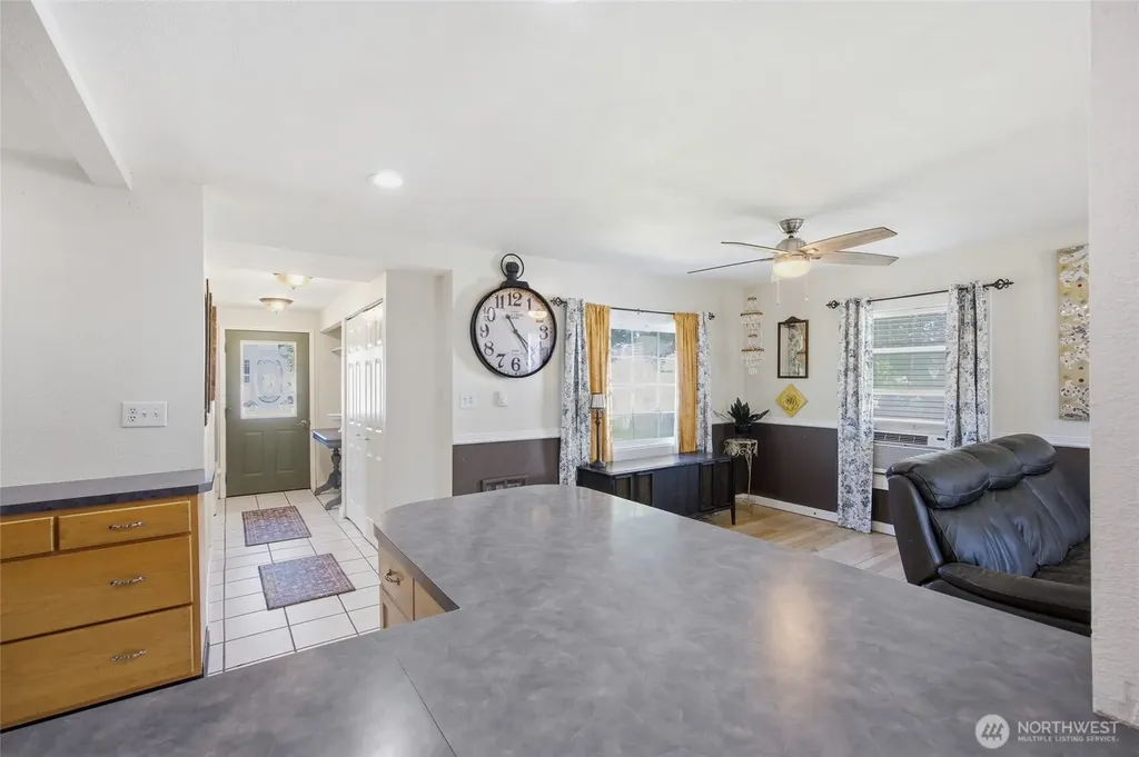 346 7th Ave SW Ephrata WA 98823