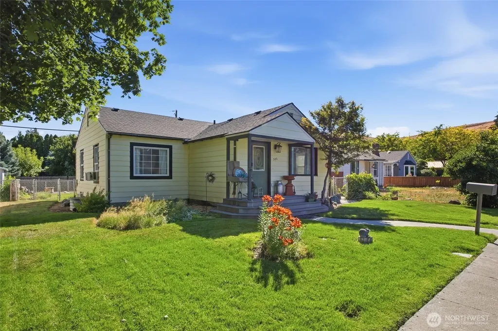 346 7th Ave SW Ephrata WA 98823