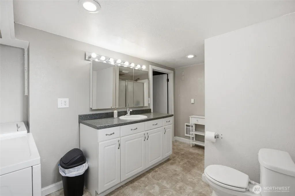 346 7th Ave SW Ephrata WA 98823