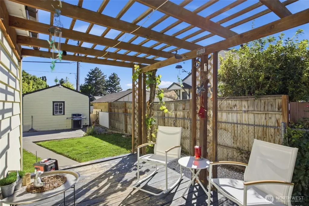 346 7th Ave SW Ephrata WA 98823