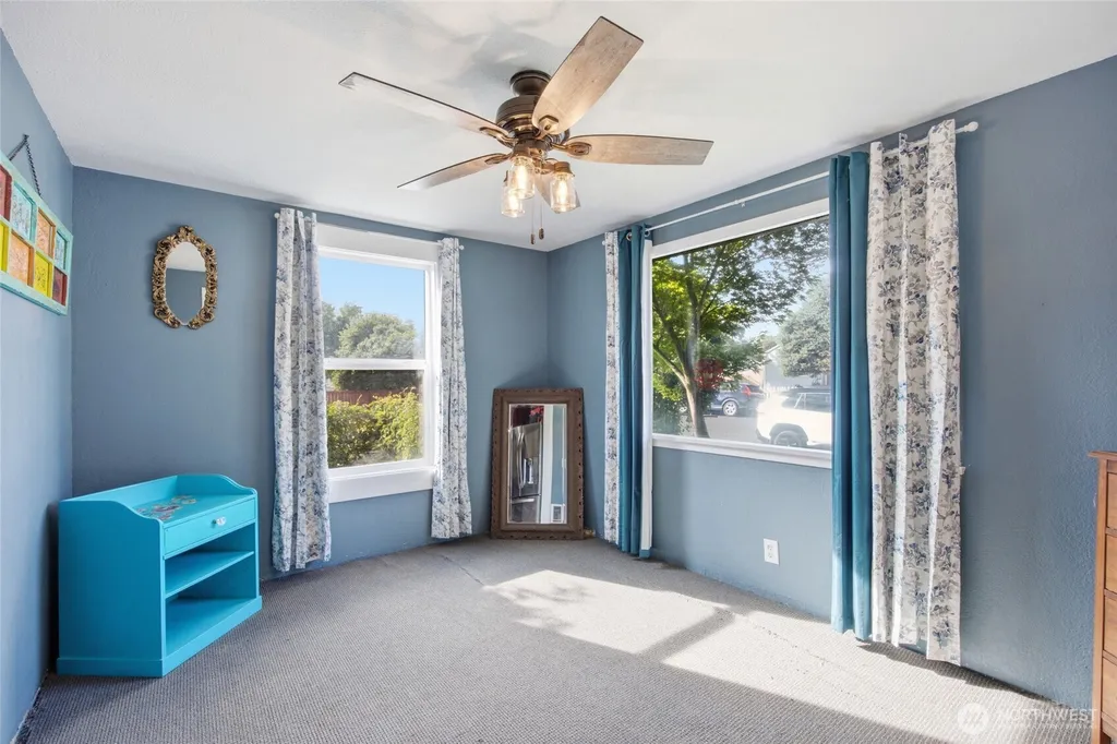 346 7th Ave SW Ephrata WA 98823