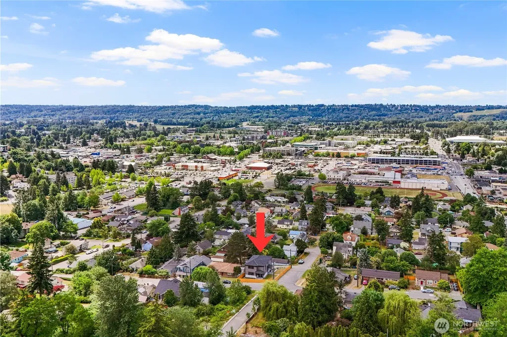 437 Hazel Avenue N Kent WA 98030