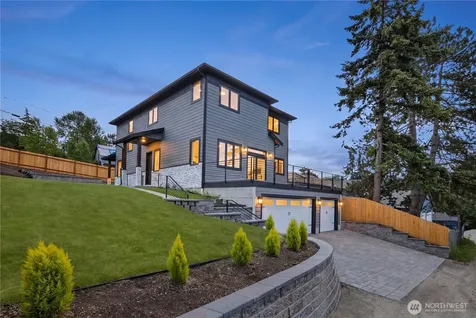 437 Hazel Avenue N Kent WA 98030