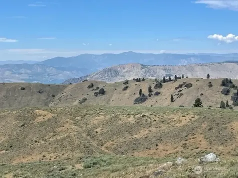 1 Alta Vista Way Orondo WA 98816